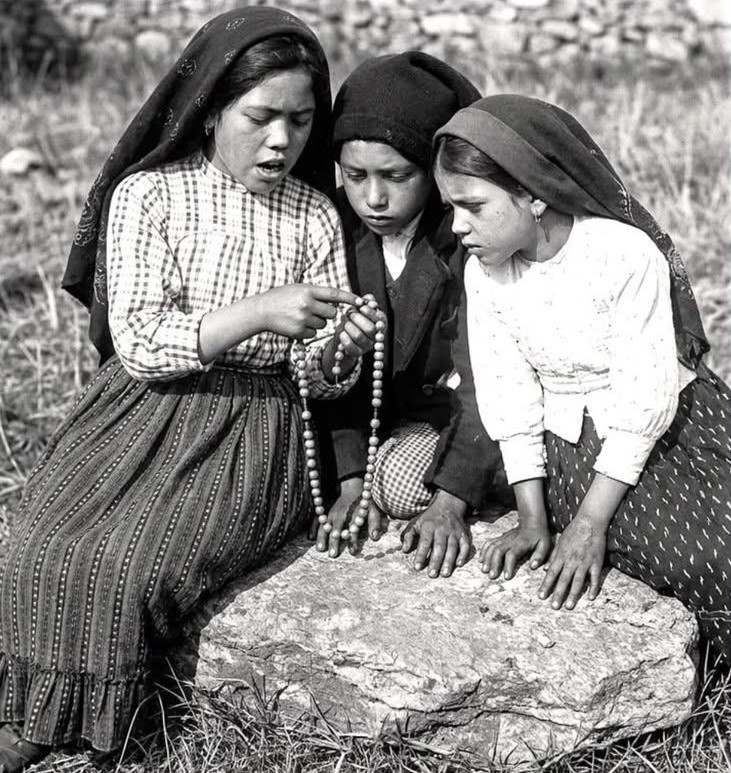 The Three Children of Fatima – Nelson MCBS